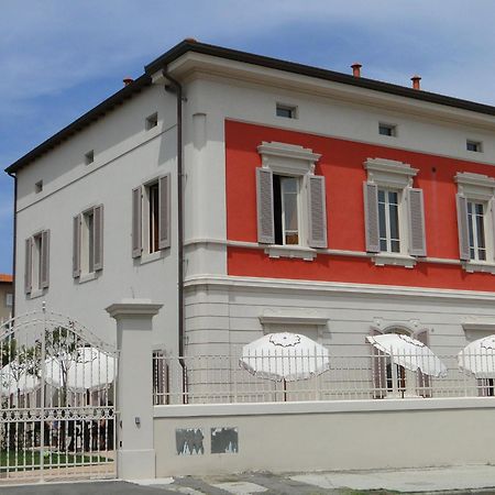 Hotel Villino Ermione Marina Di Pisa Exteriér fotografie