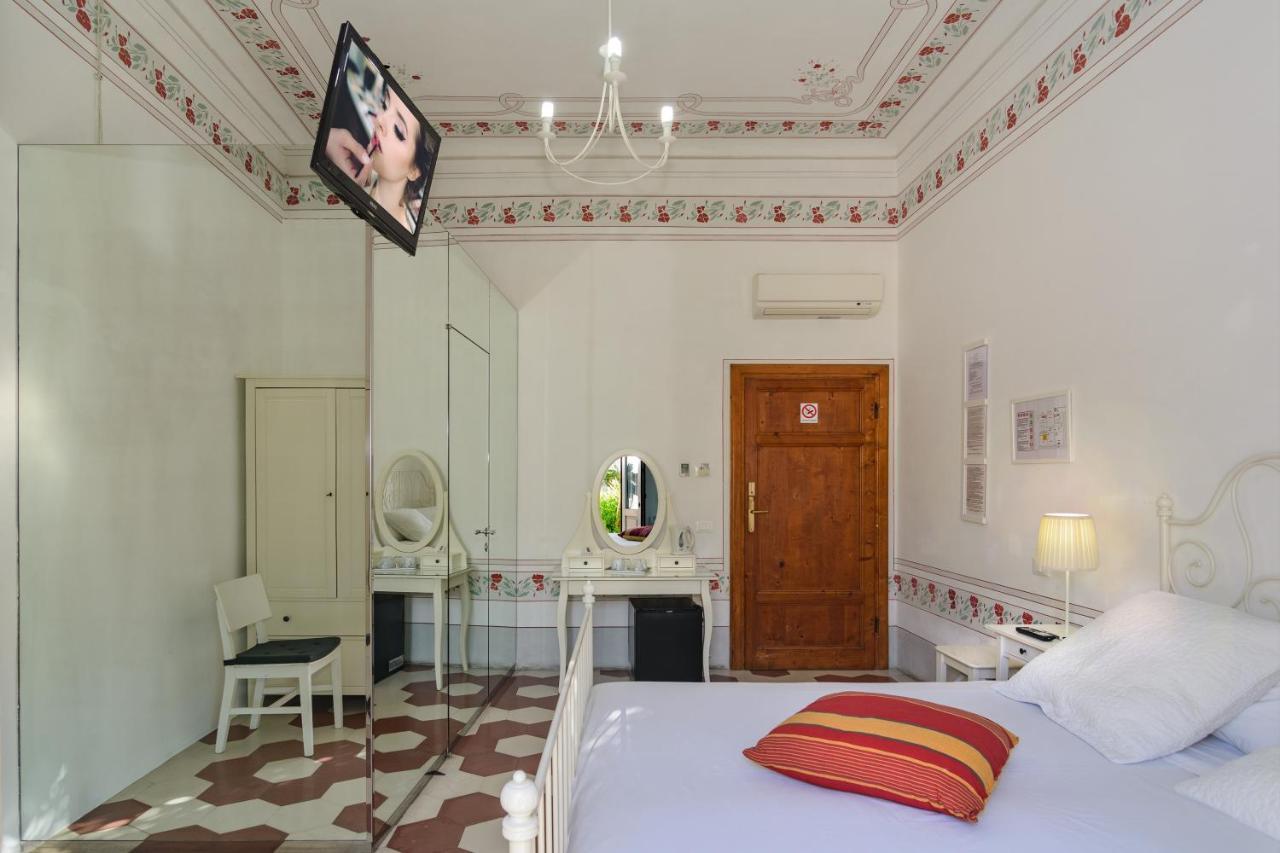 Hotel Villino Ermione Marina Di Pisa Exteriér fotografie